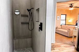 11942 W Candelaria Ct, Sun City, AZ 85373 - Photo 15