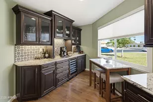 10305 W Hutton Dr, Sun City, AZ 85351 - Photo 5