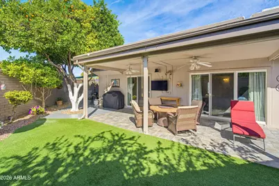 10305 W Hutton Drive, Sun City, AZ 85351 - Photo 21