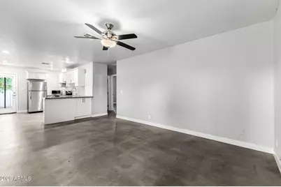 3011 N 38th Street #1, Phoenix, AZ 85018 - Photo 9