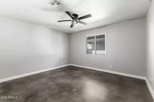 3011 N 38th St, Phoenix, AZ 85018 - Photo 19