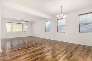 2418 W Gary Way, Phoenix, AZ 85041 - Photo 7