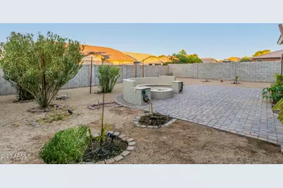 2418 W Gary Way, Phoenix, AZ 85041 - Photo 41