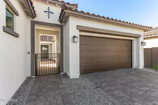 18575 W Sapium Way, Goodyear, AZ 85338 - Photo 7