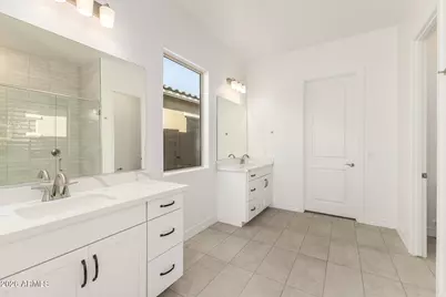 18575 W Sapium Way, Goodyear, AZ 85338 - Photo 43