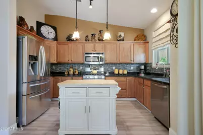 30248 W Earll Drive, Buckeye, AZ 85396 - Photo 9