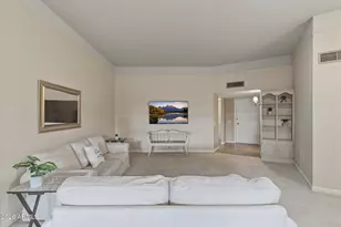 11010 W Topaz Dr, Sun City, AZ 85351 - Photo 7