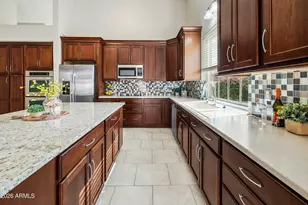 1156 N Jamaica Way, Gilbert, AZ 85234 - Photo 3