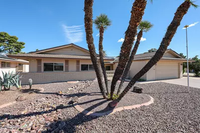 9821 N 110th Avenue, Sun City, AZ 85351 - Photo 3