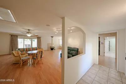 9821 N 110th Avenue, Sun City, AZ 85351 - Photo 11