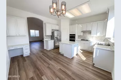 1105 S Portland Avenue, Gilbert, AZ 85296 - Photo 9