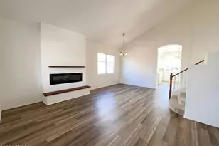 1105 S Portland Ave, Gilbert, AZ 85296 - Photo 3