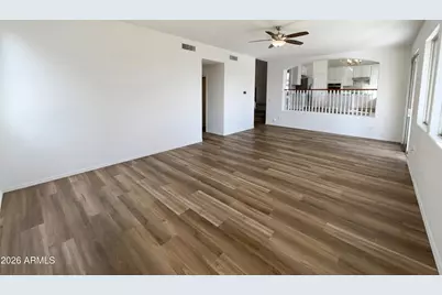 1105 S Portland Avenue, Gilbert, AZ 85296 - Photo 13