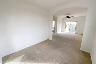 1105 S Portland Ave, Gilbert, AZ 85296 - Photo 23