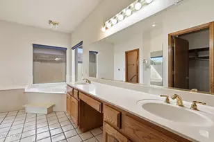 3160 E Enrose St, Mesa, AZ 85213 - Photo 31