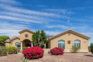 8010 W Belmont Ave, Glendale, AZ 85303 - Photo 9