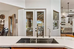 8400 E Dixileta Dr, Scottsdale, AZ 85266 - Photo 29