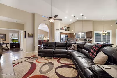 13369 W Wilshire Drive, Goodyear, AZ 85395 - Photo 37