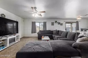 1872 E Kachina Dr, Casa Grande, AZ 85122 - Photo 13