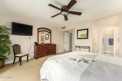 9634 W Tonto Lane, Peoria, AZ 85382 - Photo 11