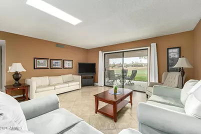 9634 W Tonto Lane, Peoria, AZ 85382 - Photo 3