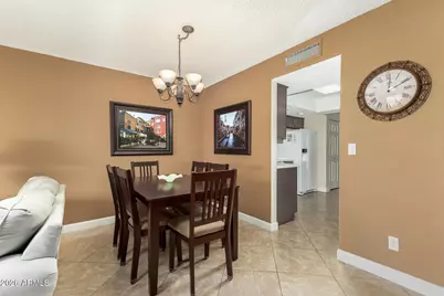 9634 W Tonto Lane, Peoria, AZ 85382 - Photo 5