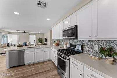 2305 E Cherry Hills Place, Chandler, AZ 85249 - Photo 11