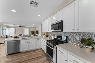 2305 E Cherry Hills Pl, Chandler, AZ 85249 - Photo 11