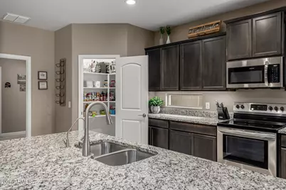 18320 N Arbor Drive, Maricopa, AZ 85138 - Photo 15