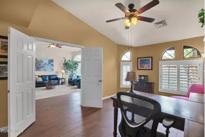 518 S Lagoon Drive, Gilbert, AZ 85233 - Photo 13