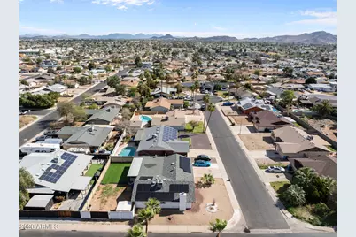 3640 W Banff Lane, Phoenix, AZ 85053 - Photo 1