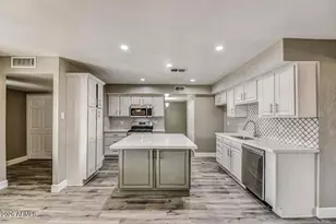 3640 W Banff Ln., Phoenix, AZ 85053 - Photo 7