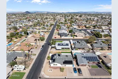 3640 W Banff Lane, Phoenix, AZ 85053 - Photo 5