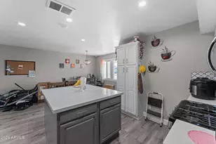 3640 W Banff Ln., Phoenix, AZ 85053 - Photo 9