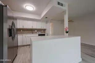 2120 W Pontiac Dr, Phoenix, AZ 85027 - Photo 13