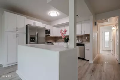 2120 W Pontiac Drive, Phoenix, AZ 85027 - Photo 9