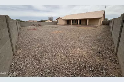 10436 W Fernando Drive, Arizona City, AZ 85123 - Photo 17