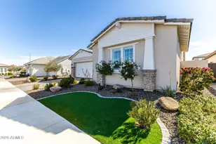 17165 W Piperton Street W, Surprise, AZ 85388 - Photo 3