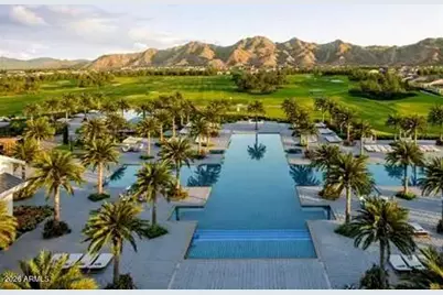 17165 W Piperton Street W, Surprise, AZ 85388 - Photo 9