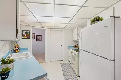 10557 W Ocotillo Drive, Sun City, AZ 85373 - Photo 13