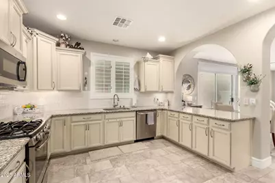 28927 N 124th Drive, Peoria, AZ 85383 - Photo 9