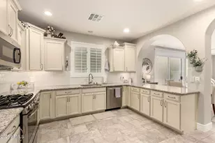 28927 N 124th Dr, Peoria, AZ 85383 - Photo 9