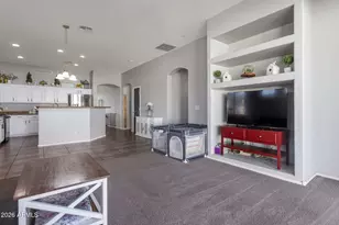 8796 W Frier Dr, Glendale, AZ 85305 - Photo 15