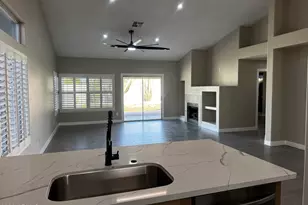 7570 W Jenan Dr, Peoria, AZ 85345 - Photo 5