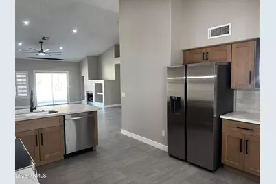 7570 W Jenan Drive, Peoria, AZ 85345 - Photo 7