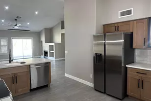 7570 W Jenan Dr, Peoria, AZ 85345 - Photo 7