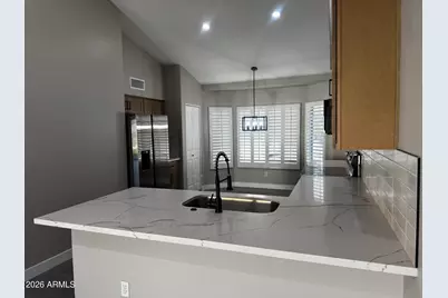 7570 W Jenan Drive, Peoria, AZ 85345 - Photo 3