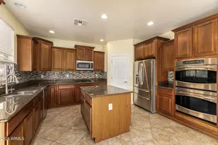 5303 W Pinnacle Vista Dr, Phoenix, AZ 85083 - Photo 13