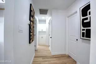 4437 E Almeria Rd, Phoenix, AZ 85008 - Photo 7