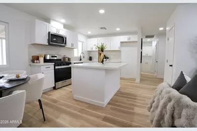 4437 E Almeria Road, Phoenix, AZ 85008 - Photo 3